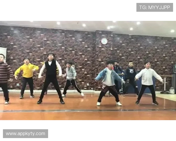 开云体育真人版带你体验最真实的体育赛事直播享受极致沉浸式娱乐体验